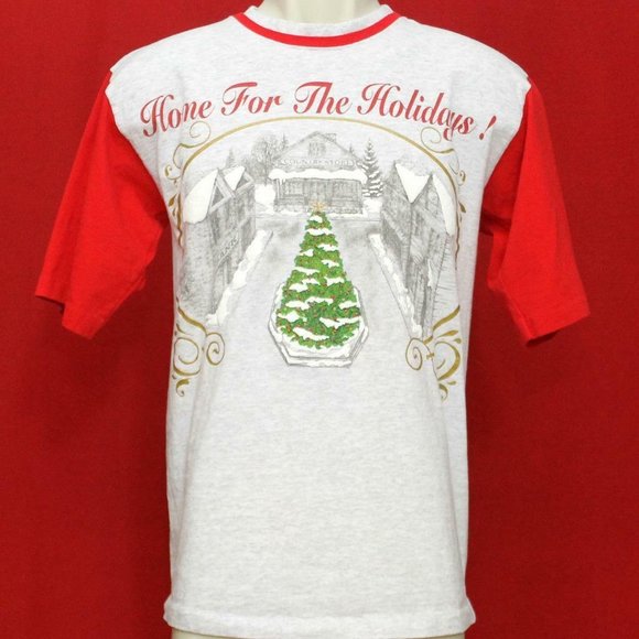 Home for the Holidays Christmas Tree Country Store Snow Scene Med T-Shirt - Picture 3 of 6